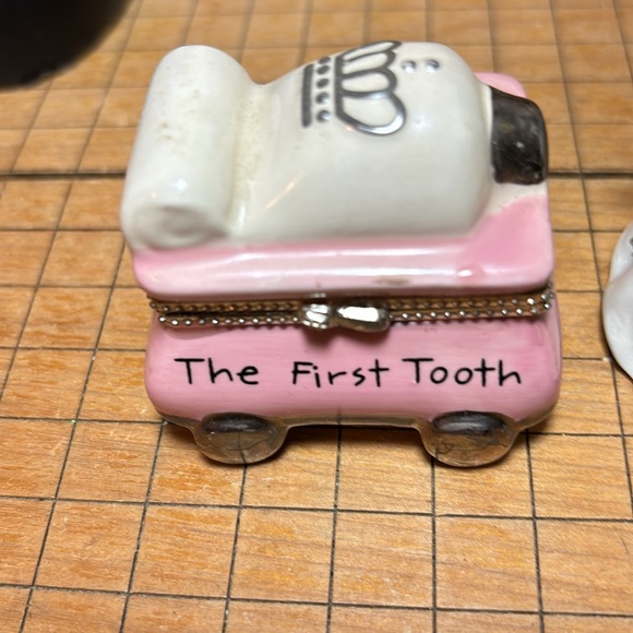 The First Tooth and Angel Trinket Boxes - Picture 3 of 10